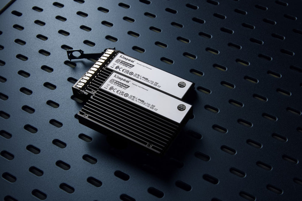 Kingston Technology 15.36TB DC3000ME U.2 PCIe 5.0 NVMe TCG Opal Enterprise SSD