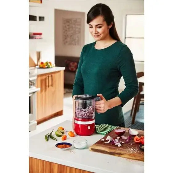 KitchenAid Cordless Chopper 5KFCB519EER - Чопъри<<<Уреди за кухня<<<Малки електроуреди<<<TechnoMix&&&Чопър<<<За