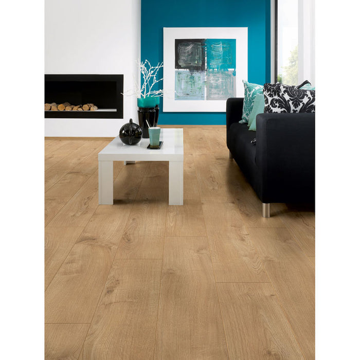 LAMINATED PARQUET KRONO ORIGINAL MODERA PLUS OAK SHERWOOD 5985, 10.00 mm, 32/AC4, CHAMBER