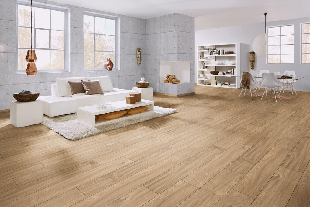 LAMINATE 32/AC4 8MM 4V K338 OAK GREDENZA