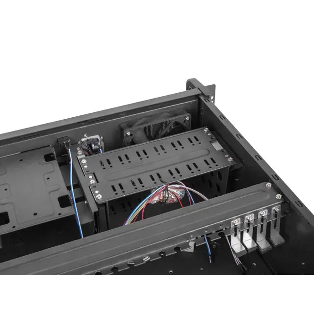 Lanberg rackmount server chassis ATX 450/10 19’’/4U - Кутии<<<LANBERG сървърни шкафове и