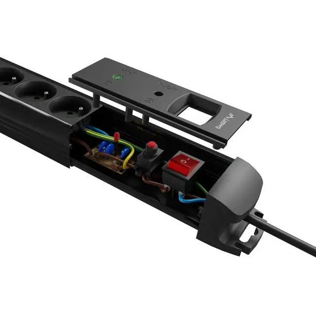 Lanberg surge protector sp1 5m 5x schuko outlets black - Разклонители<<<LANBERG сървърни шкафове и
