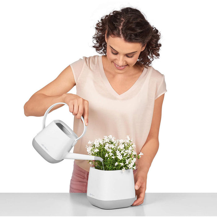 POT 17X17CM WITH IRRIGATION SYSTEM LECHUZA YULA