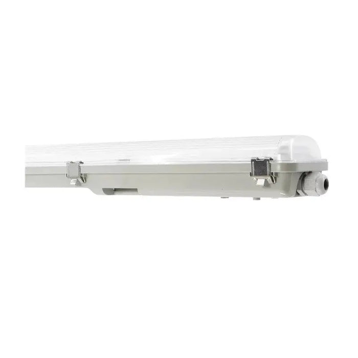 LED LAMP DAMP PROOF HOUSING E IP65 600 E 2XLAMP IP65 LEDVANCE - Тръби Т5/Т8/T9<<<Източници на светлина<<<AmperelB2B