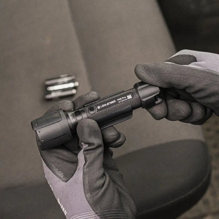 Ledlenser P5R Pro Black Hand flashlight LED - FlashlightsOSW-LAT<<<LightingOSW<<<ActionPL