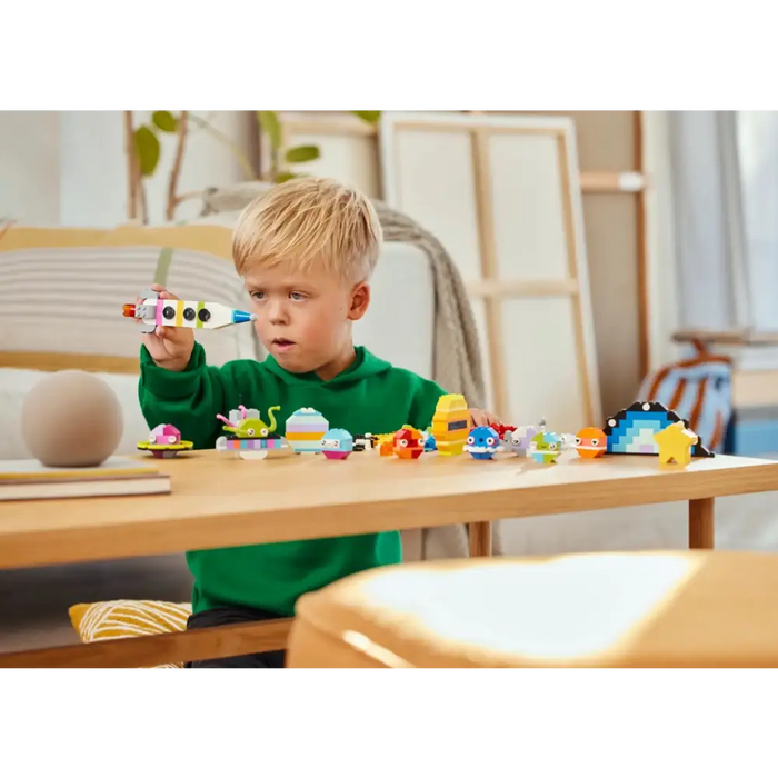 LEGO CLASSIC 11037 Creative Space Planets - LEGOKLO-LEG<<<Construction setKLO<<<ActionPL