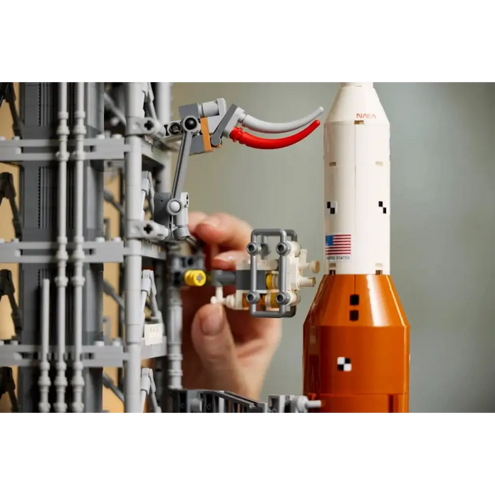 LEGO ICONS 10341 NASA Artemis Space Launch System - LEGOKLO-LEG<<<Construction setKLO<<<ActionPL