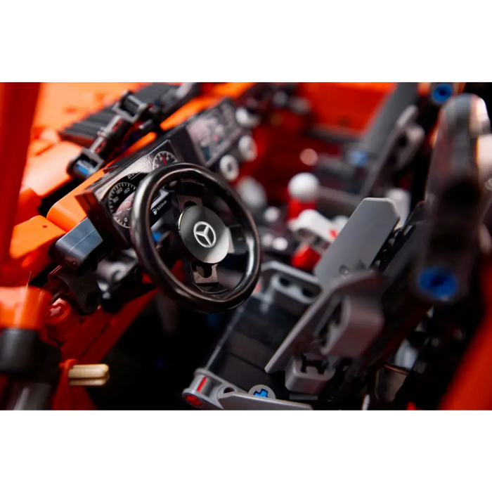 LEGO Technic - Mercedes Benz G500 Professional Line 42177 - Фигурки<<<Геймърска периферия<<<ValiAPI