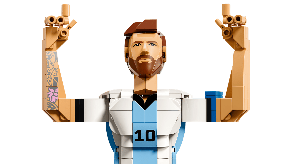 LEGO Football Legend: Lionel Messi – Soccer Legend (43015)