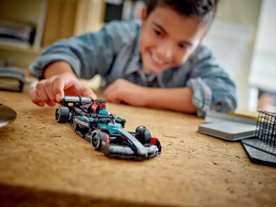 LEGO Speed Champions: Mercedes-AMG F1® W15 Race Car - 77244