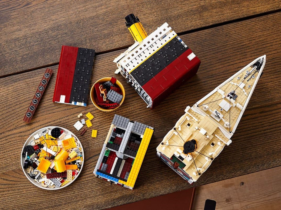 LEGO ICONS 10294 LEGO TITANIC