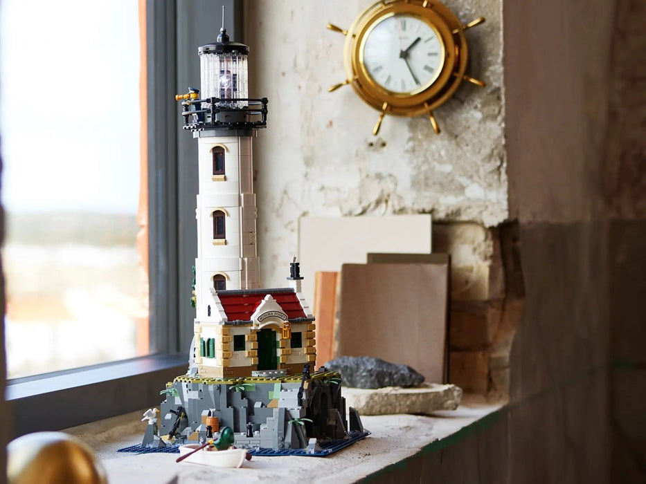 LEGO IDEAS 21335 MOTORIZED LIGHTHOUSE