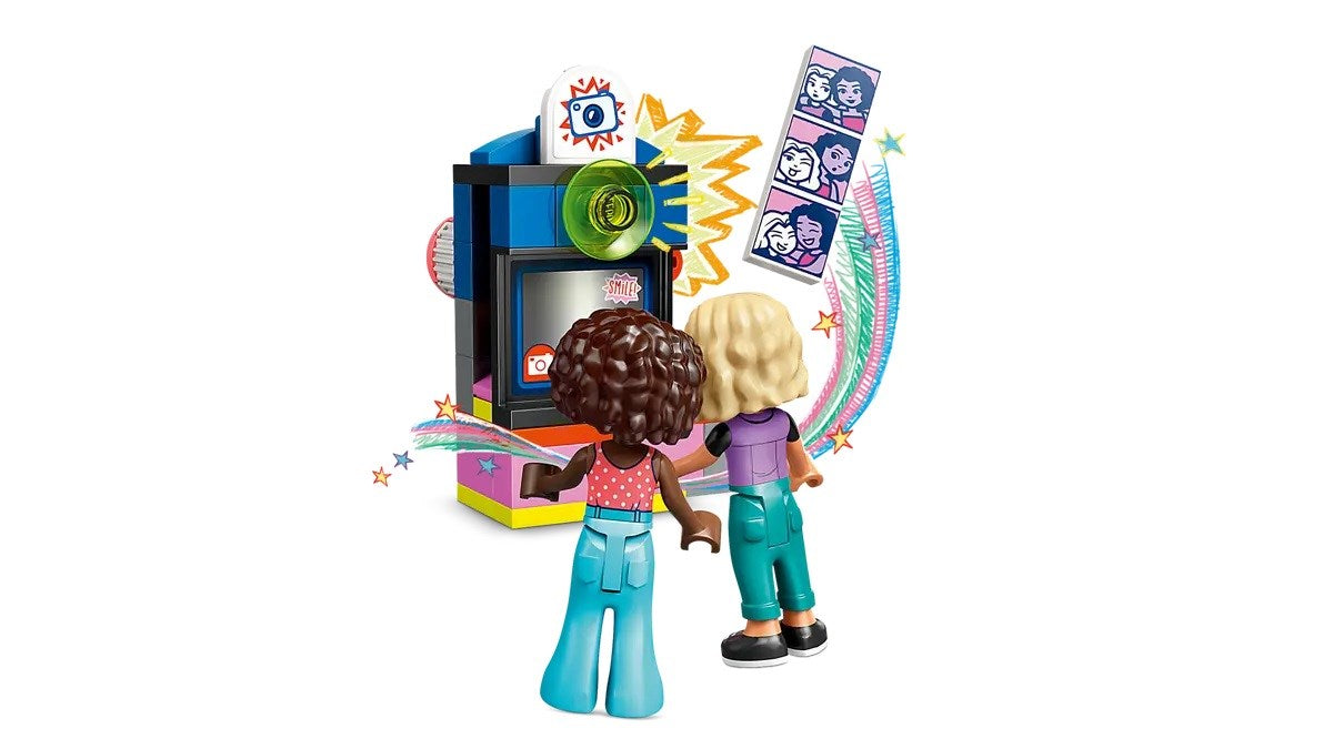 LEGO FRIENDS 42662 Hair Salon and Accessories Store