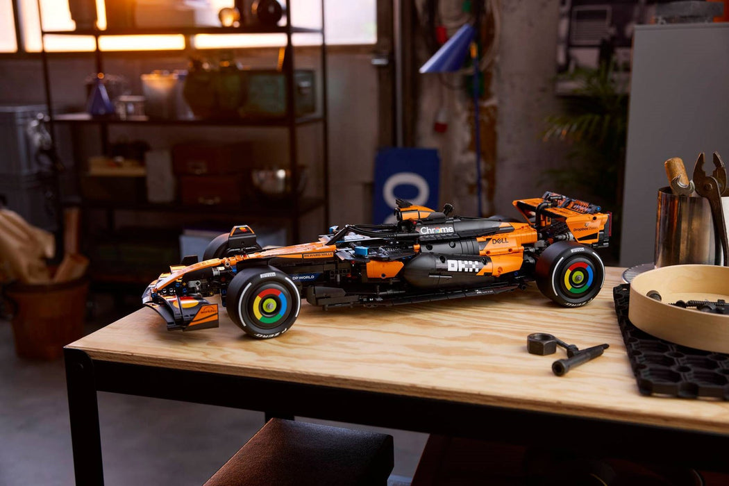 LEGO TECHNIC 42228 McLaren MCL39 F1 Car