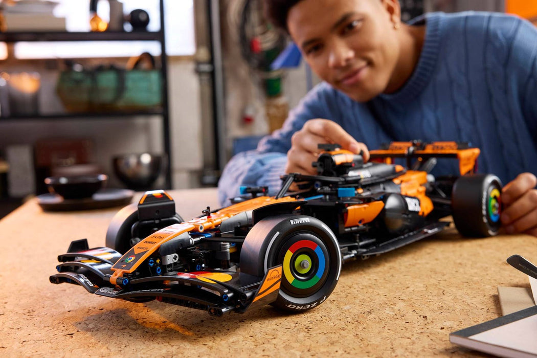 LEGO TECHNIC 42228 McLaren MCL39 F1 Car