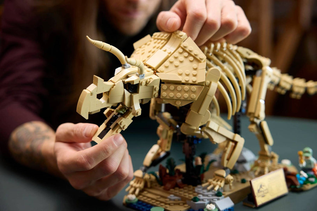 LEGO JURASSIC WORLD 77985 Dinosaur Fossils: Triceratops