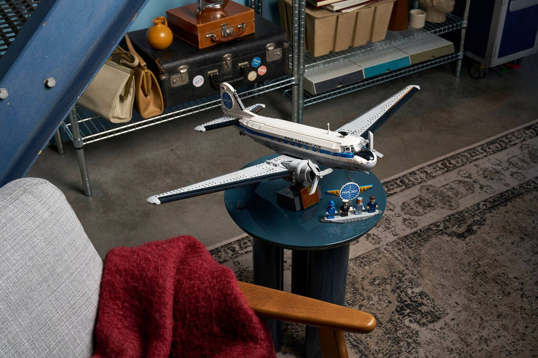 LEGO ICONS 11378 Douglas DC-3 PAN AM Airliner