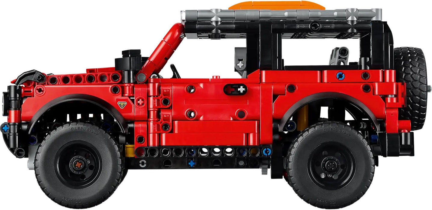 Construction set Lego 42213 Ford Bronco SUV 943 Pieces