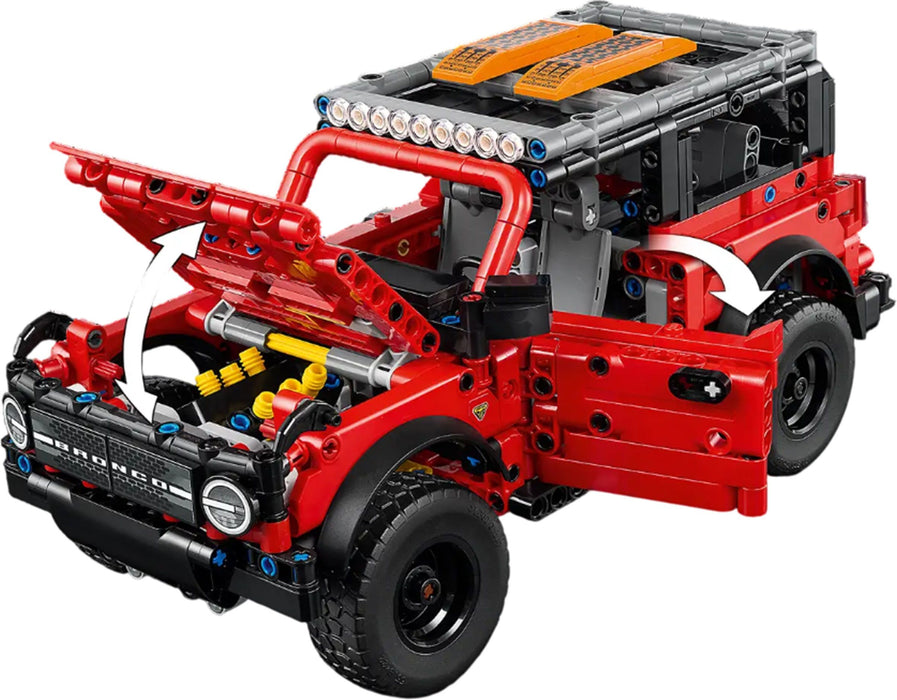 Construction set Lego 42213 Ford Bronco SUV 943 Pieces