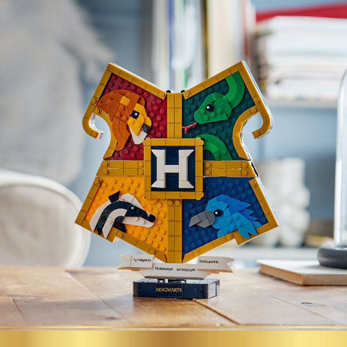 LEGO HARRY POTTER 76462 Hogwarts House Crest