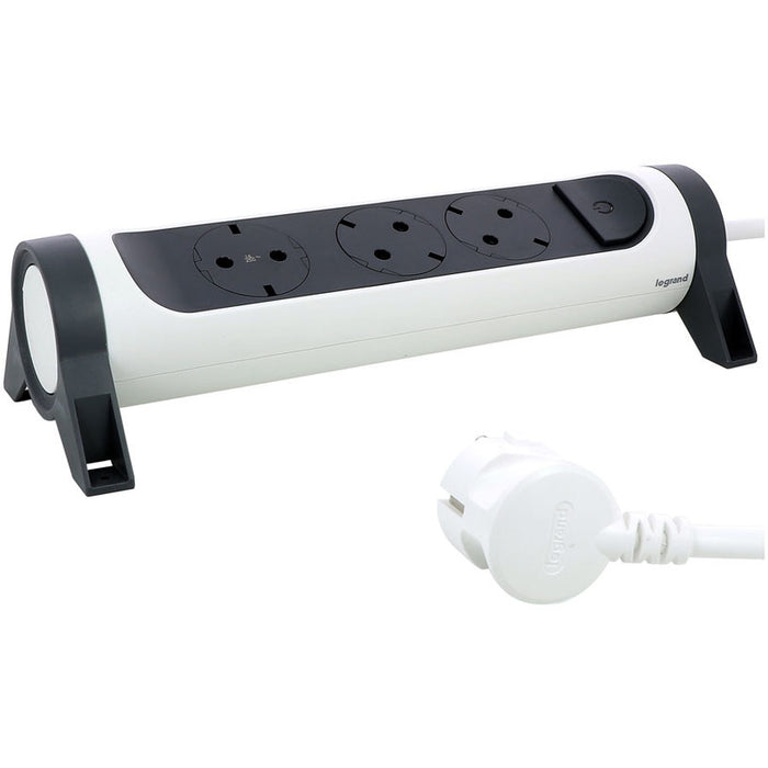 LEGRAND 3 SOCKET / 3M SWITCHING PLUG 694535