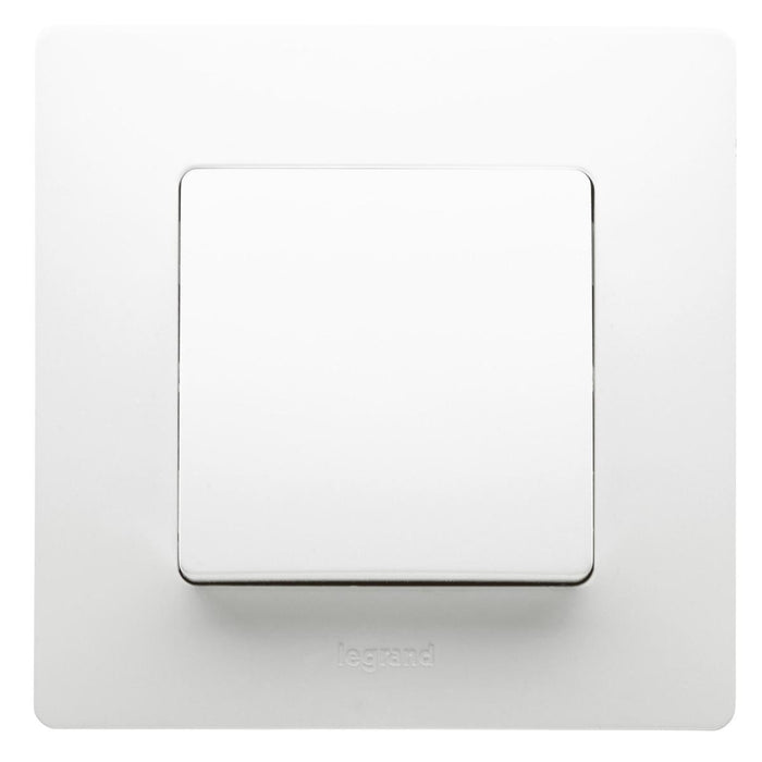 KEY BUTTON 6A WHITE NILOE LEGRAND