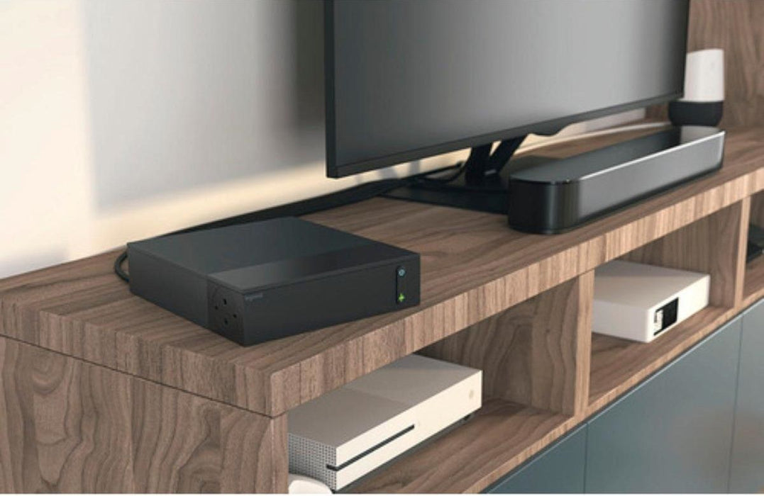 SPLITTER FOR TV AREA 4x2P+E and 4x2P LEGRAND - BLACK