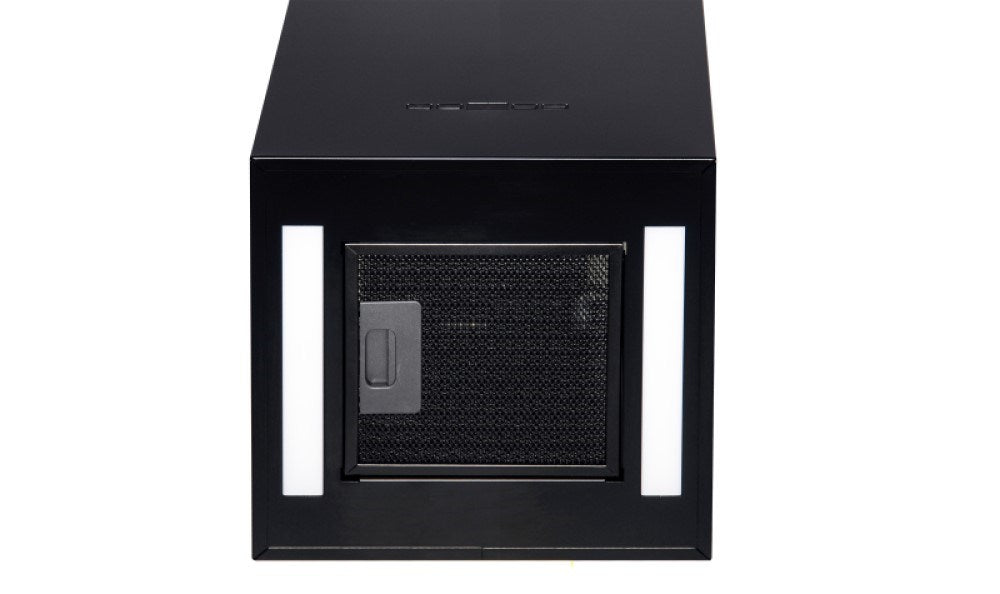 MAAN Ponza W 830 black hood