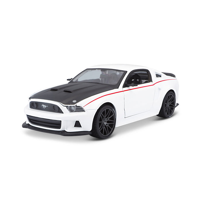MAISTO SP EDITION Car NEW FORD MUSTANG STREET RACER white