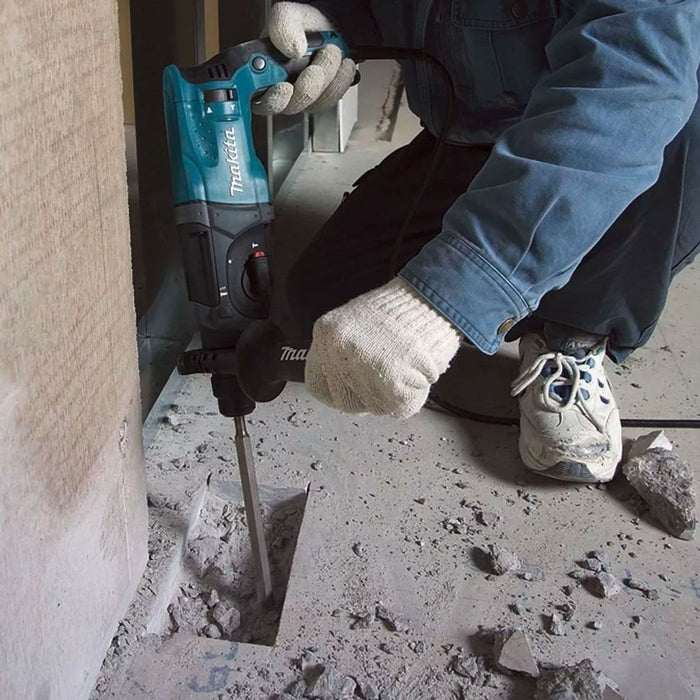 Makita HR2470 rotary hammer 780 W