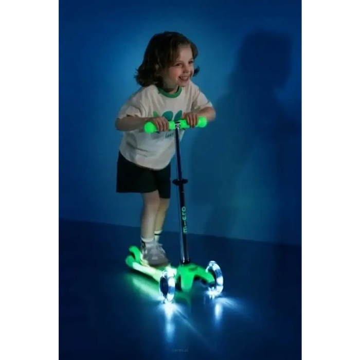 Mini Micro Deluxe Glow LED Plus Icy Lime scooter - Traditional scooters (for children)SRE-HUL<<<(Games and toys) Sports