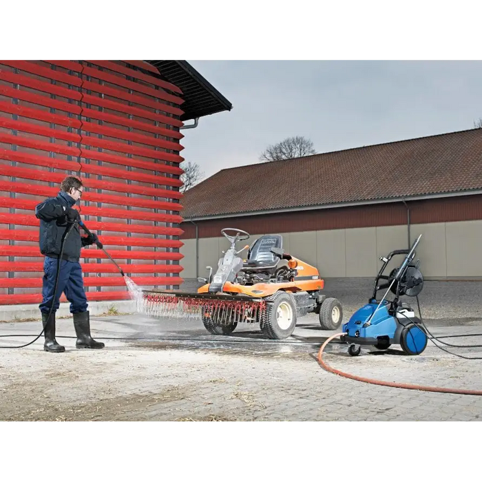Nilfisk MC 5M-220/1130 XT 400/3/50 EU pressure washer Upright Electric 1130 l/h 7400 W Black Blue - Pressure