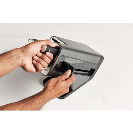 Комплект кухненски ножове NINJA Foodi K32006EU StaySharp Knife Block with Integrated Sharpener 6 бр