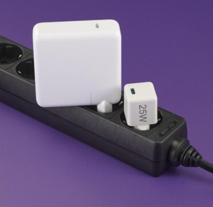 Fast super mini charger, 25W, 201981