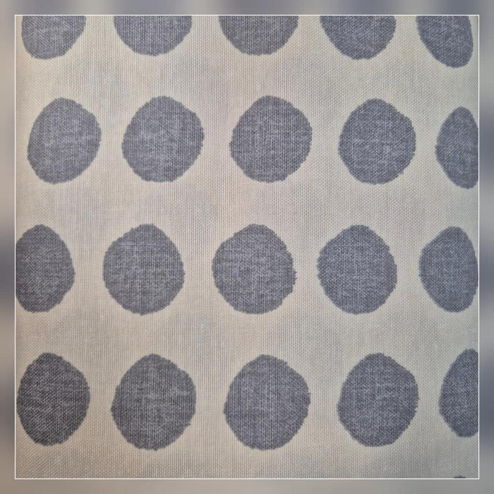 TEXTILE DENSE CREAM-GRAY DOTS 180CM