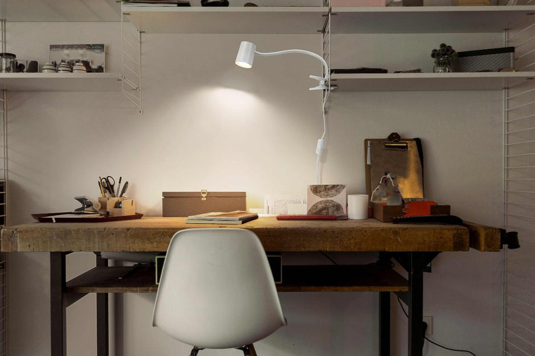 LAMP DESK TRAPEZIUM CLIP GU10 WHITE