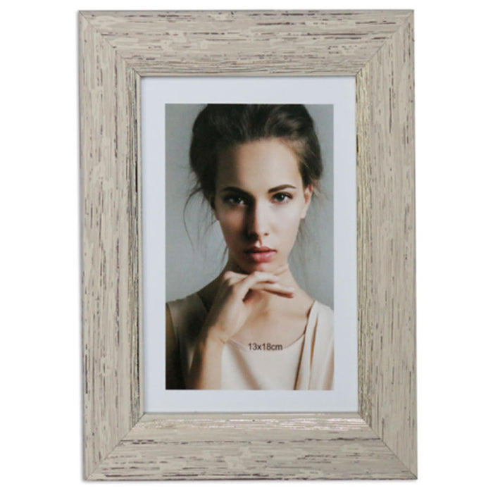 PLASTIC PHOTO FRAME 15X20 CM. WHITE AND GOLD