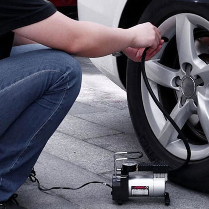 EMERGENCY REPAIR KIT WITH COMPRESSOR