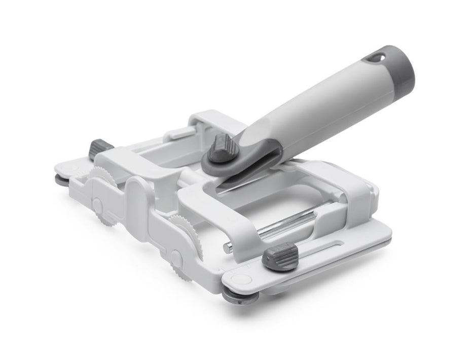 ROLLERLESS CUTTING TOOL