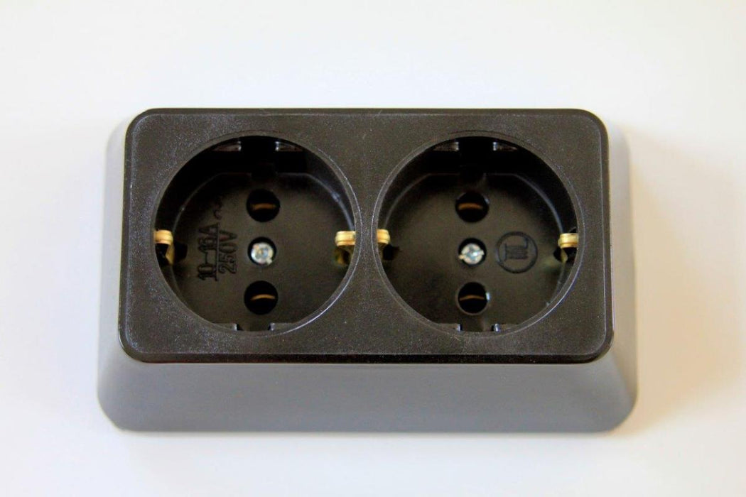 SPLITTER 2 SOCKETS TRAPEZ BLACK