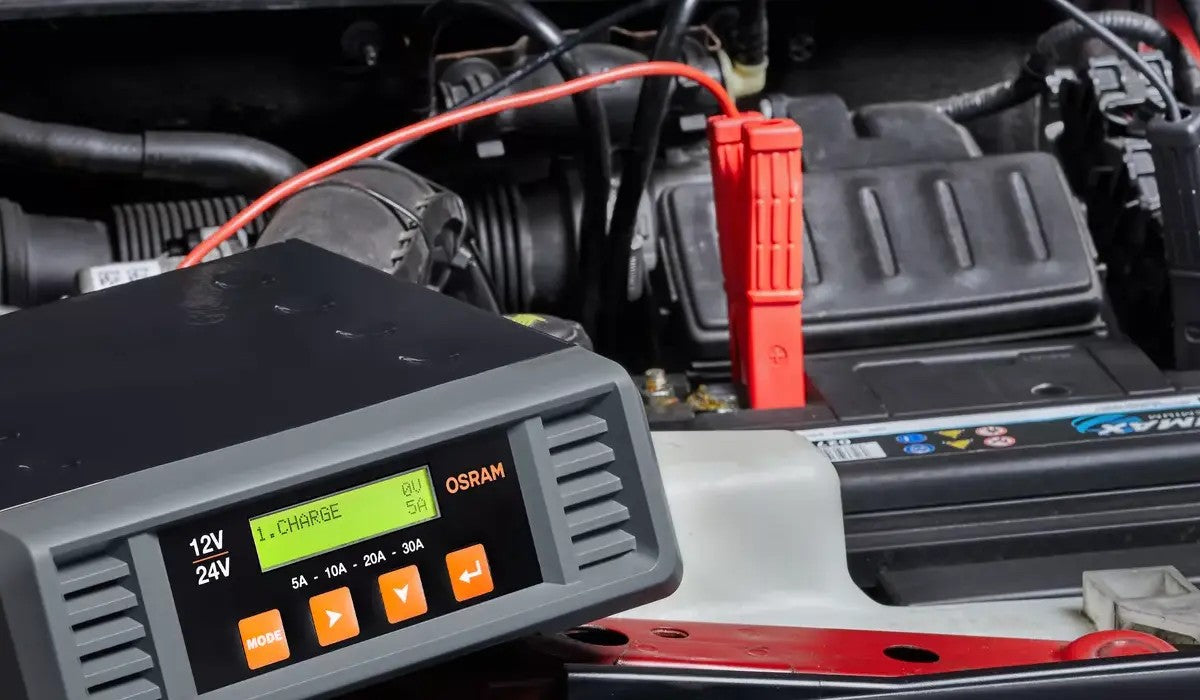 OSRAM BATTERYcharge PRO 30A OSCP3024 12/24V ЗАРЯДНО УСТРОЙСТВО