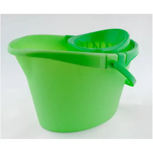 OVAL PLASTIC BUCKET WITH STRAINER 12L BRIO - Продукти за почистване<<<Домашни потреби<<<Кухня<<<Praktiker