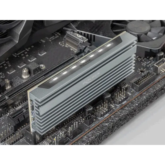 PCI Express x16 (x1 / x4 / x8) card Delock for M.2 NVMe M.2 Key M RGB LED - Входно-изходни контролери<<<Компютърни