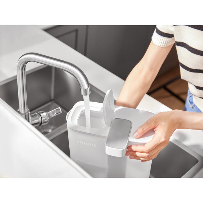 PHILIPS WATER FILTER POT AWP2980WH3/10+3 FILTER.