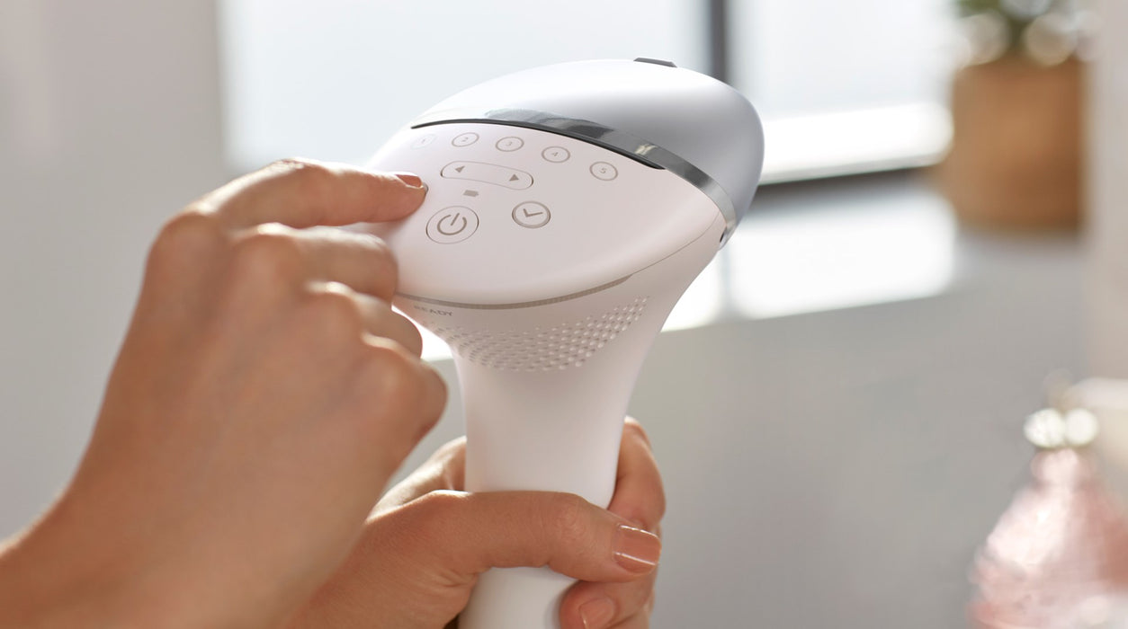 Photoepilator PHILIPS Lumea 8000 Series BRI940/00
