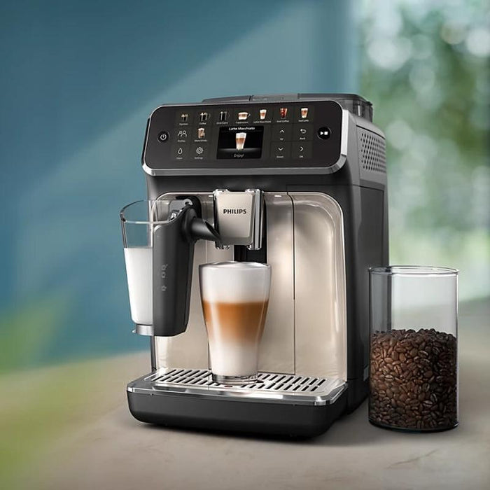 Coffee machine Philips EP5547/90 LatteGo