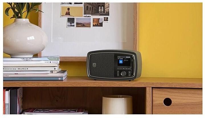 PHILIPS TAV2000FB portable radio