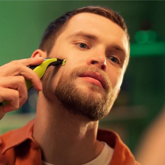 Hybrid beard trimmer PHILIPS OneBlade 360 QP2724/31