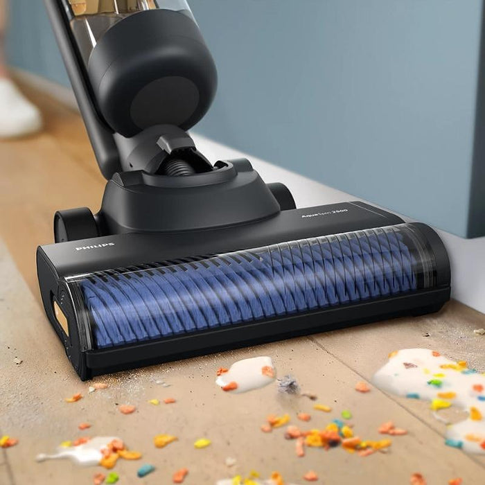 Vacuum cleaner for dry and wet cleaning PHILIPS AquaTrio XW7264/11