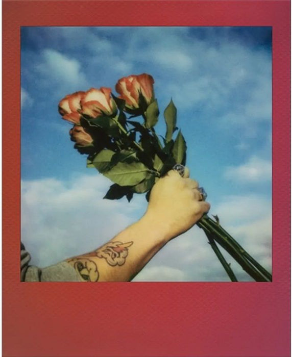 PAPER. POLAROID GO GRADIENT FRAME